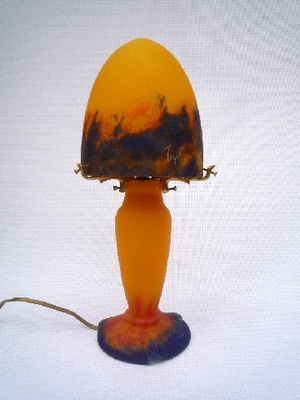 Lola Uhr Ockerlampe blau. Höhe 38 cm. Glaspaste - Lampen